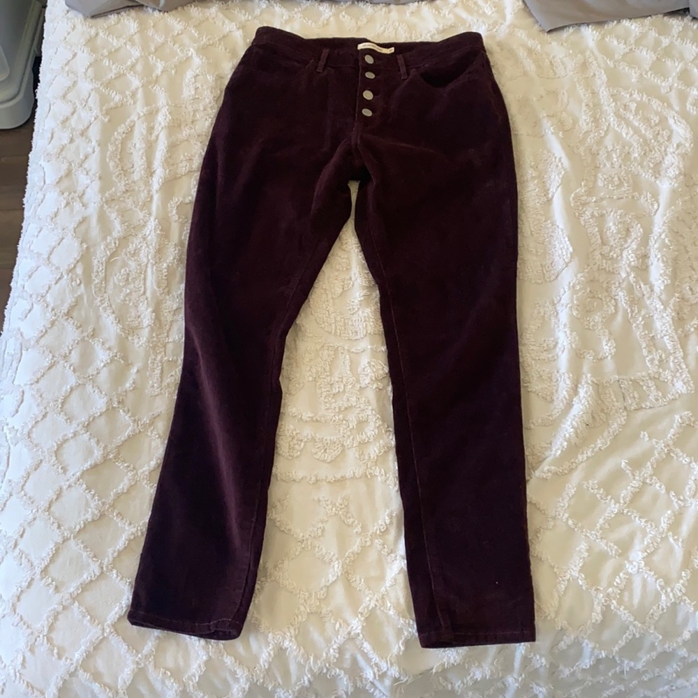 Levi 721 high rise skinny jeans in women’s 30